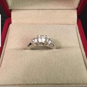 Kesslers engagement & wedding band